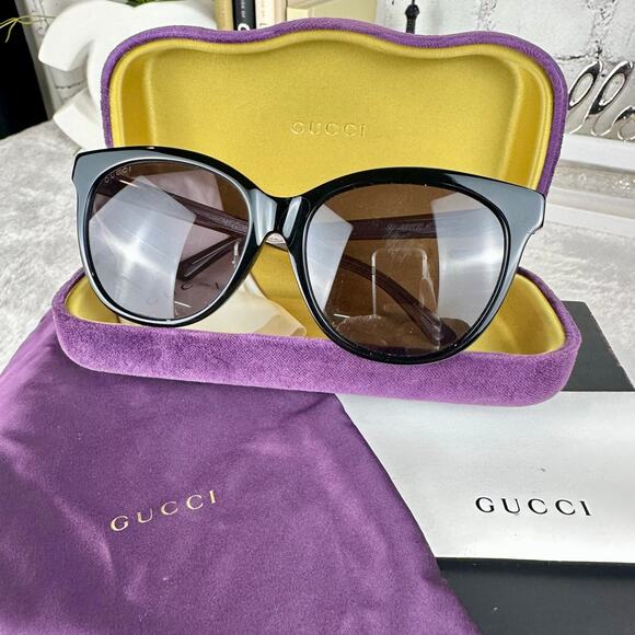 Gucci GG Woman Sunglasses BRAND NEW GG0081SK 56mm Black Cat Eye frames - Picture 1 of 8